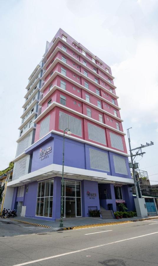 Myspace Hotel Comembo Taguig Esterno foto