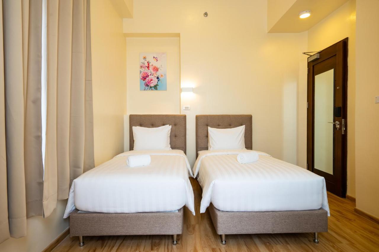 Myspace Hotel Comembo Taguig Esterno foto