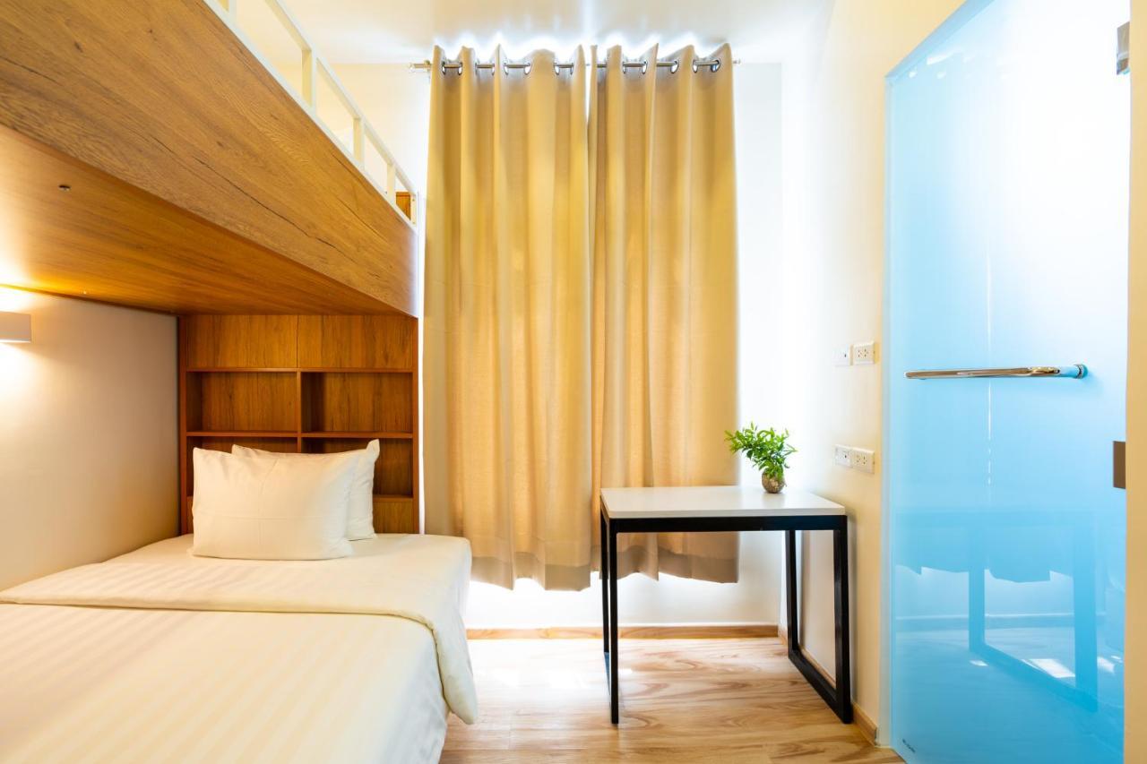 Myspace Hotel Comembo Taguig Esterno foto